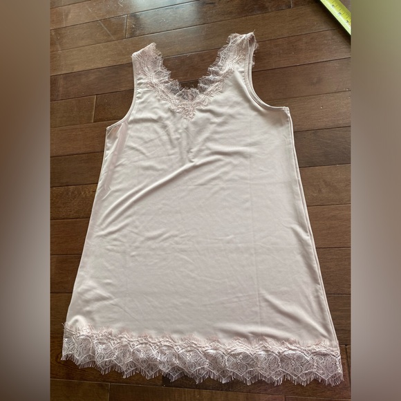 Rosemunde Bra Friendly V-Neck Tank Top with Lace womens sz 2 - Picture 8 of 8